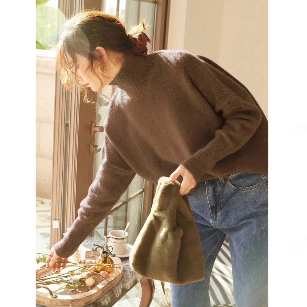 Brown Knit Turtleneck Pullover Sweater Long Sleeve Drop Shoulder